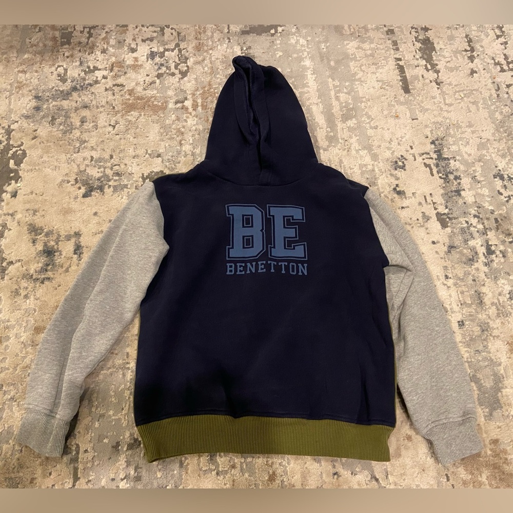 Benetton hooded sweatshirt, boys Small